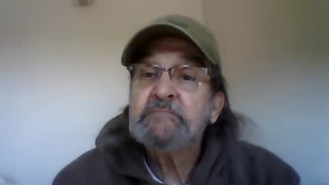 Snapshot of 1valentine chatting on 01-01-25, 05:55 1valentine online show from 01-01-25, 05:55