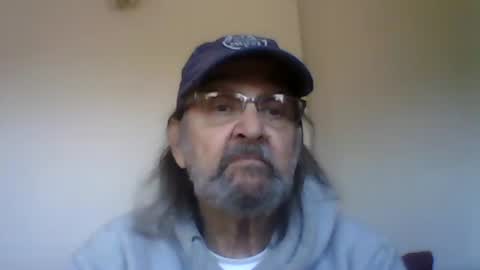 Snapshot of 1valentine chatting on 01-12-25, 04:50 1valentine online show from 01-12-25, 04:50