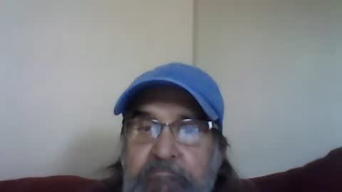 1valentine online show from 12-14-25, 05:18