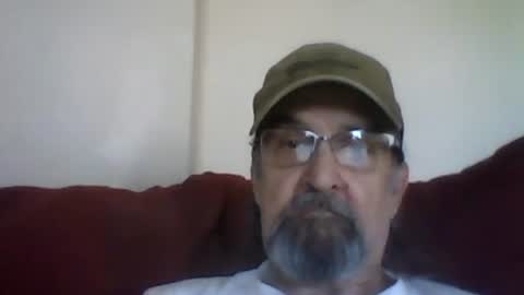 1valentine online show from 05-20-26, 03:07