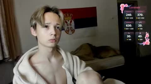 Milos online show from 10-27-25, 12:04