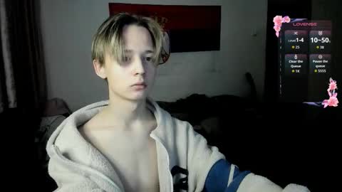 Milos online show from 02-16-26, 01:02