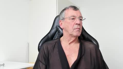 Henk online show from 02-22-25, 12:40