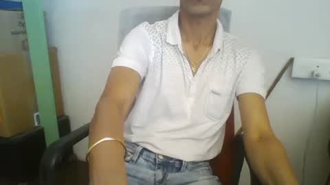 Snapshot of 2277harsh chatting on 02-01-25, 08:50 2277harsh online show from 02-01-25, 08:50