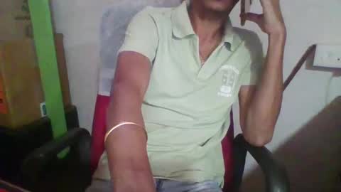 Snapshot of 2277harsh chatting on 02-05-25, 12:27 2277harsh online show from 02-05-25, 12:27