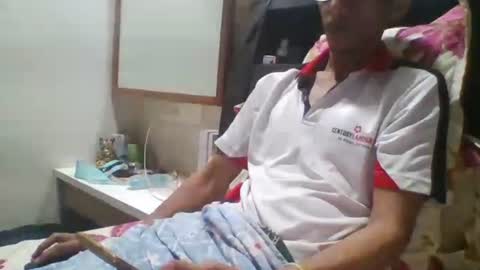 Snapshot of 2277harsh chatting on 12-20-25, 06:04 2277harsh online show from 12-20-25, 06:04