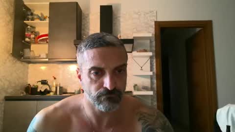 Nik online show from 01-02-25, 02:57