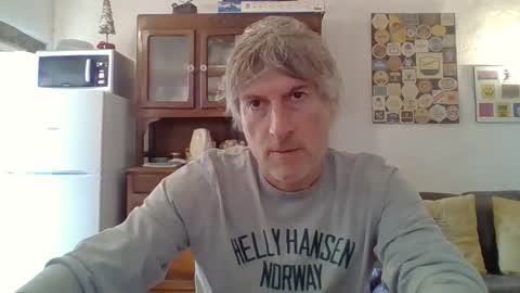 Snapshot of 22esserre chatting on 12-06-24, 01:00 22esserre online show from 12-06-24, 01:00