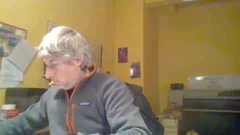 Snapshot of 22esserre chatting on 12-10-24, 03:44 22esserre online show from 12-10-24, 03:44