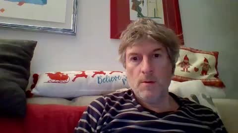 Snapshot of 22esserre chatting on 12-25-24, 10:05 22esserre online show from 12-25-24, 10:05