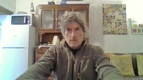 Snapshot of 22esserre chatting on 02-07-25, 11:45 22esserre online show from 02-07-25, 11:45