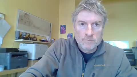 Snapshot of 22esserre chatting on 02-27-25, 10:15 22esserre online show from 02-27-25, 10:15