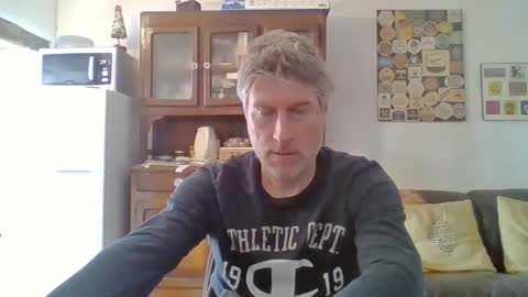 Snapshot of 22esserre chatting on 02-28-25, 11:14 22esserre online show from 02-28-25, 11:14