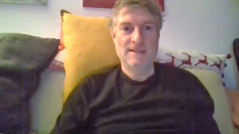 Snapshot of 22esserre chatting on 03-03-25, 09:15 22esserre online show from 03-03-25, 09:15