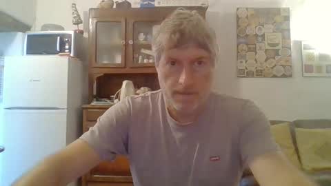 Snapshot of 22esserre chatting on 09-22-25, 11:12 22esserre online show from 09-22-25, 11:12