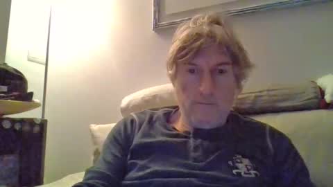 22esserre online show from 12-20-25, 10:39