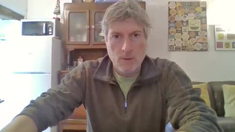 Snapshot of 22esserre chatting on 05-06-26, 11:37 22esserre online show from 05-06-26, 11:37