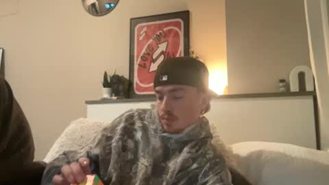 Snapshot of 26sneakers chatting on 12-05-24, 01:14 26sneakers online show from 12-05-24, 01:14