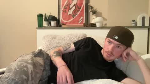 Snapshot of 26sneakers chatting on 12-13-24, 11:39 26sneakers online show from 12-13-24, 11:39