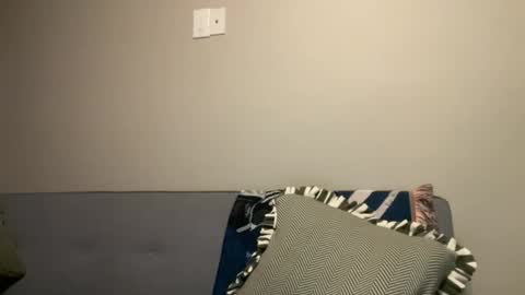 26sneakers online show from 01-17-26, 02:38