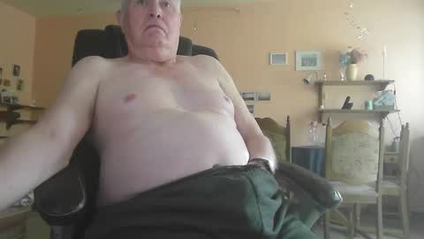 29famila online show from 11-02-25, 01:02