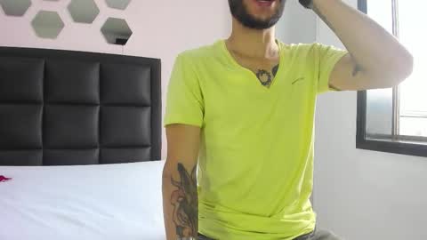 2_fire online show from 12-18-25, 07:42