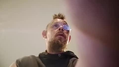 2hotty88 online show from 03-19-26, 09:57
