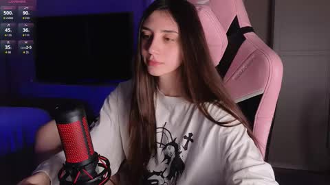 Snapshot of 2insensitive chatting on 02-24-26, 12:58 Lina free control in pvt online show from 02-24-26, 12:58