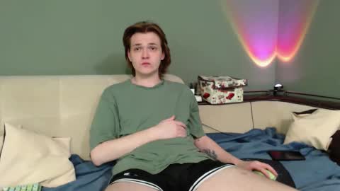 Snapshot of 2nc_ chatting on 12-15-25, 01:48 Eleot online show from 12-15-25, 01:48