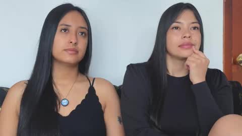 Snapshot of 2summerlove2 chatting on 11-21-25, 02:38 Dalilah and Tarah online show from 11-21-25, 02:38