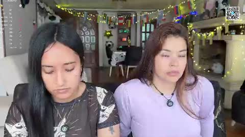 Dalilah and Tarah online show from 06-30-26, 07:15