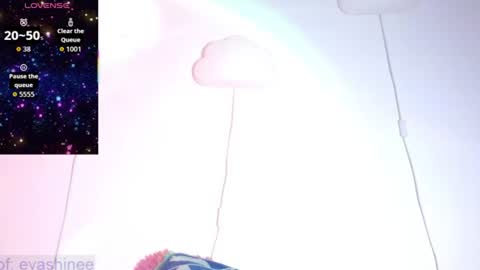 Snapshot of 333w4zh1n3 chatting on 06-29-26, 07:58 Eva online show from 06-29-26, 07:58