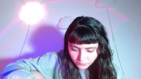Snapshot of 333w4zh1n3 chatting on 07-23-26, 04:27 Eva online show from 07-23-26, 04:27