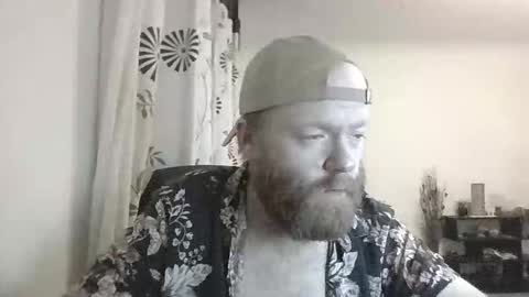 Snapshot of 33uk3 chatting on 10-19-25, 10:32 33UK online show from 10-19-25, 10:32