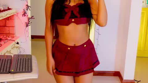 independent model online show from 01-04-25, 10:38