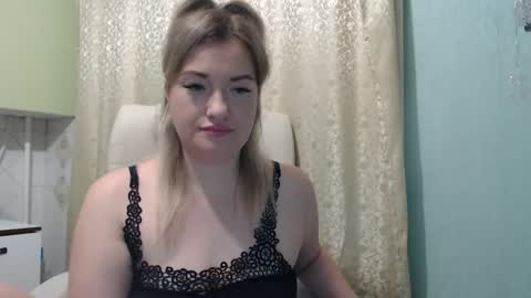 Snapshot of 3sweetcandy3 chatting on 01-05-26, 11:41 3sweetcandy3 online show from 01-05-26, 11:41