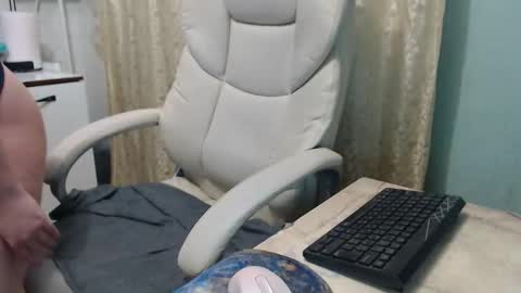 Snapshot of 3sweetcandy3 chatting on 04-24-26, 10:34 3sweetcandy3 online show from 04-24-26, 10:34
