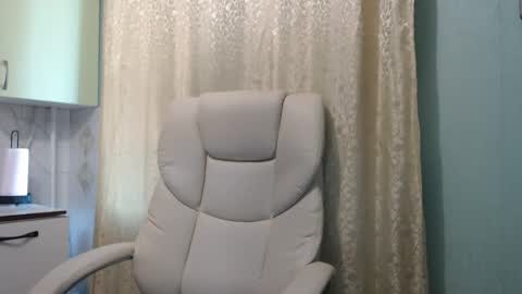 Snapshot of 3sweetcandy3 chatting on 05-06-26, 09:36 3sweetcandy3 online show from 05-06-26, 09:36