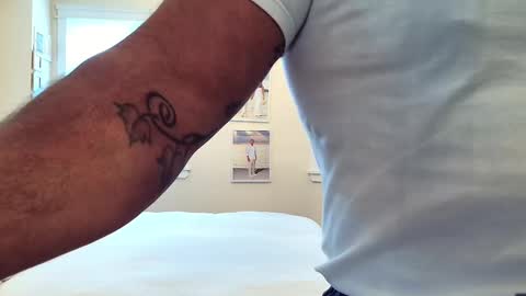 3 to tango online show from 10-09-25, 09:02