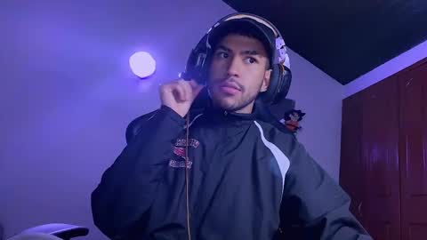 E V I L online show from 01-06-26, 12:14