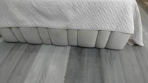 3X NAXAA online show from 09-16-25, 12:17