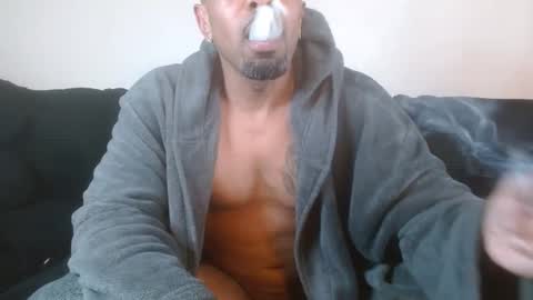 420flyguy online show from 12-12-24, 07:48