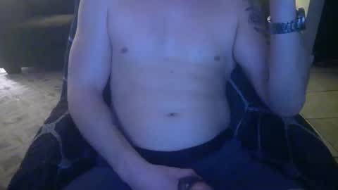 Snapshot of 42o_blah chatting on 01-28-25, 02:32 42o_blah online show from 01-28-25, 02:32