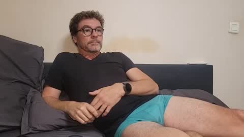 44titouan44 online show from 09-13-25, 06:18
