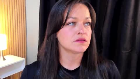 ... .     Angel     . ... online show from 09-17-25, 09:27