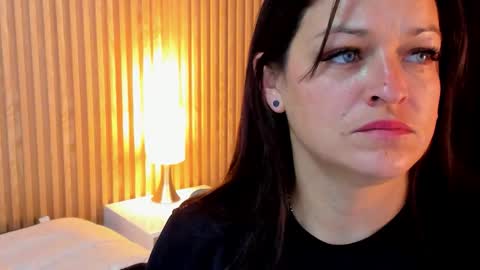 ... .     Angel     . ... online show from 09-27-25, 12:26