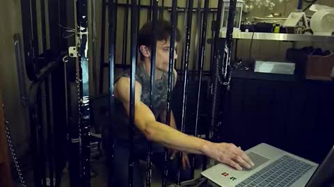 Snapshot of 4u2keeplockedup chatting on 10-23-25, 06:45 4u2keeplockedup online show from 10-23-25, 06:45