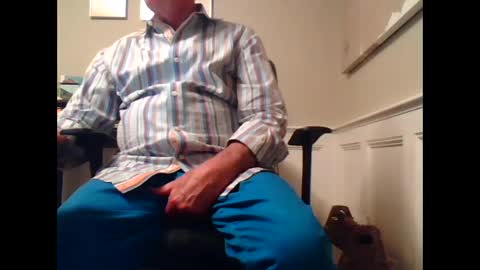 4uguys online show from 09-13-25, 02:44