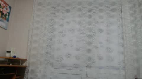 Yana online show from 05-27-26, 01:57
