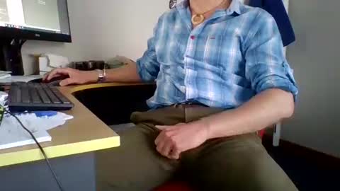 Snapshot of 555tony555 chatting on 12-08-24, 09:30 555tony555 online show from 12-08-24, 09:30